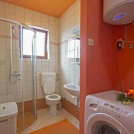 Bella Vista In Der Obersten Etage By Interhome * Dramalj
