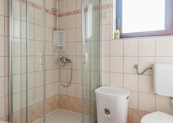 Bella Vista In Der Obersten Etage By Interhome Dramalj