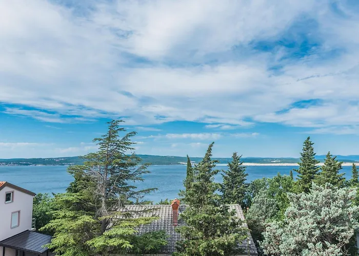 Bella Vista In Der Obersten Etage By Interhome Appartement