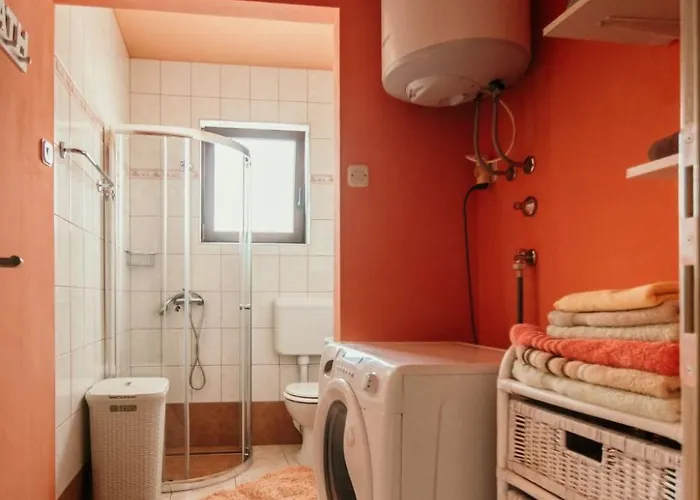 Bella Vista In Der Obersten Etage By Interhome Appartement *